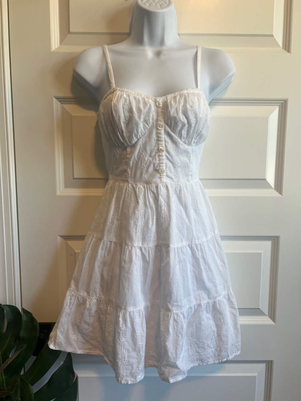 3/$25 HOLLISTER Tiered Cottagecore XS Smocked